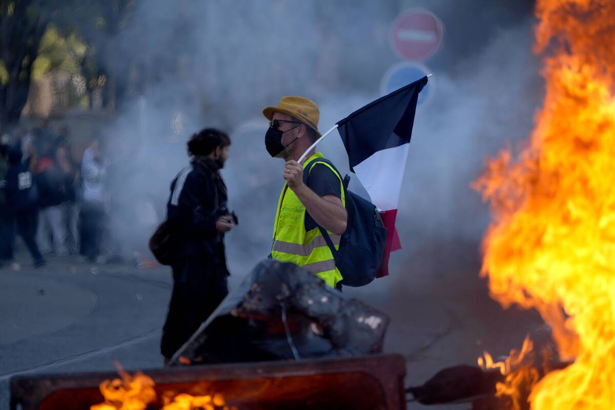 
<span>Prancūzijos antrajame pagal dydį Marselio mieste šeštadienį uždrausti protestai</span>
