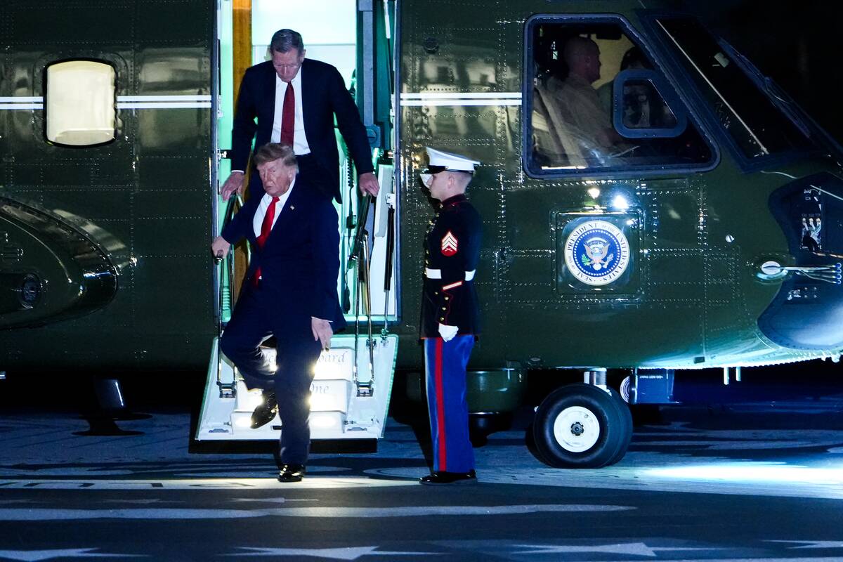 
<span>Trumpo kelionė į Aliaską – ženklas, kokia įtempta gali būti kova dėl vietos Senate</span>
