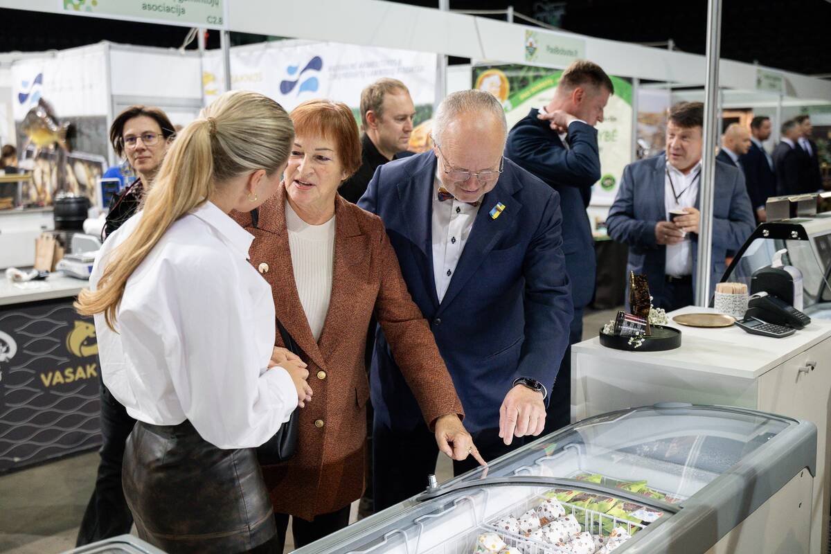 Forumas-diskusija „Maisto rezervas: kur baigiasi valstybės ir prasideda verslo atsakomybė?“