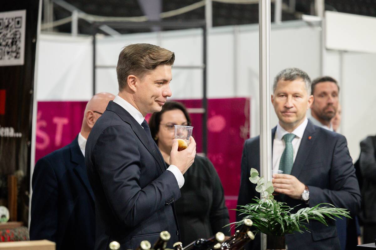 Forumas-diskusija „Maisto rezervas: kur baigiasi valstybės ir prasideda verslo atsakomybė?“