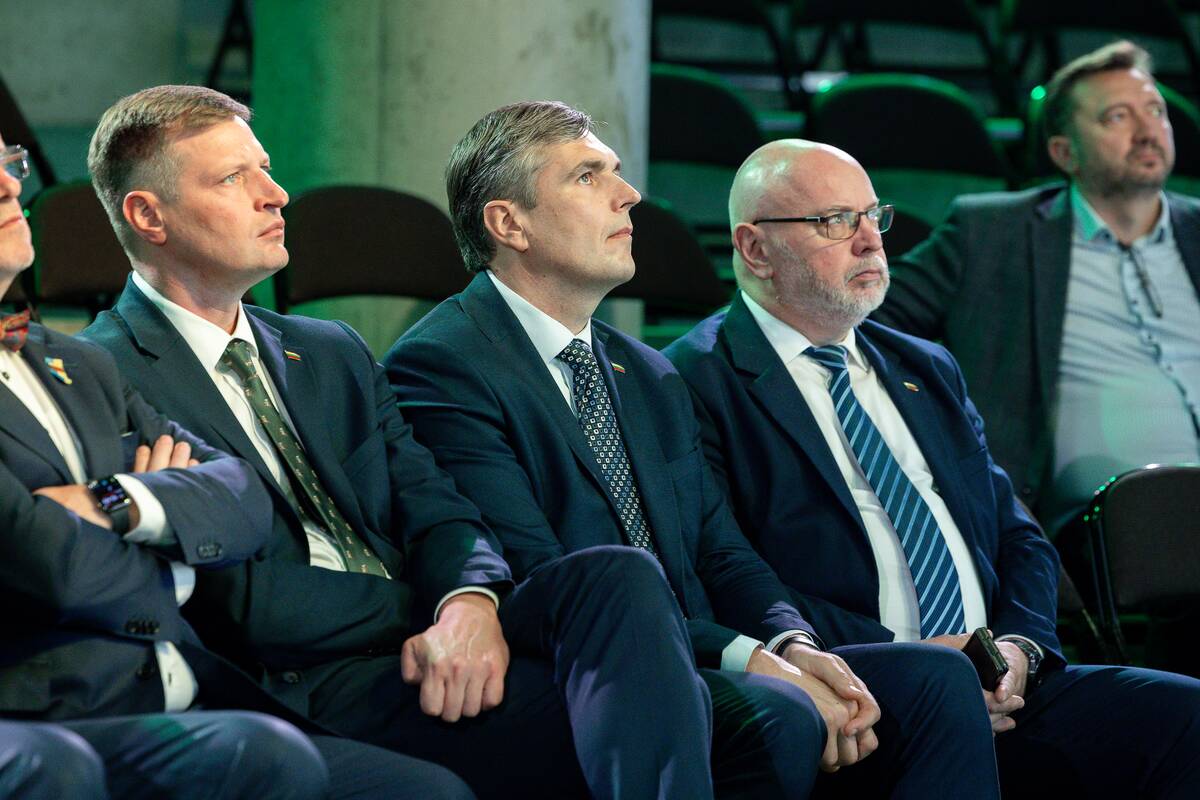 Forumas-diskusija „Maisto rezervas: kur baigiasi valstybės ir prasideda verslo atsakomybė?“