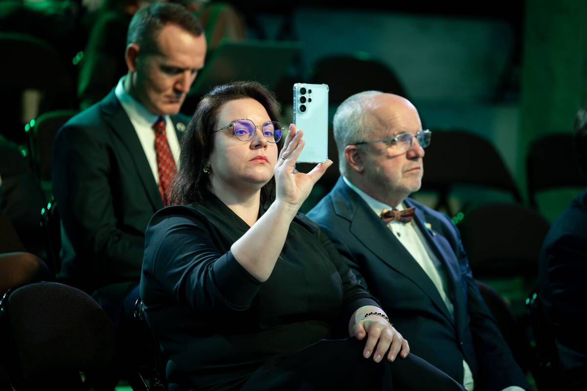 Forumas-diskusija „Maisto rezervas: kur baigiasi valstybės ir prasideda verslo atsakomybė?“