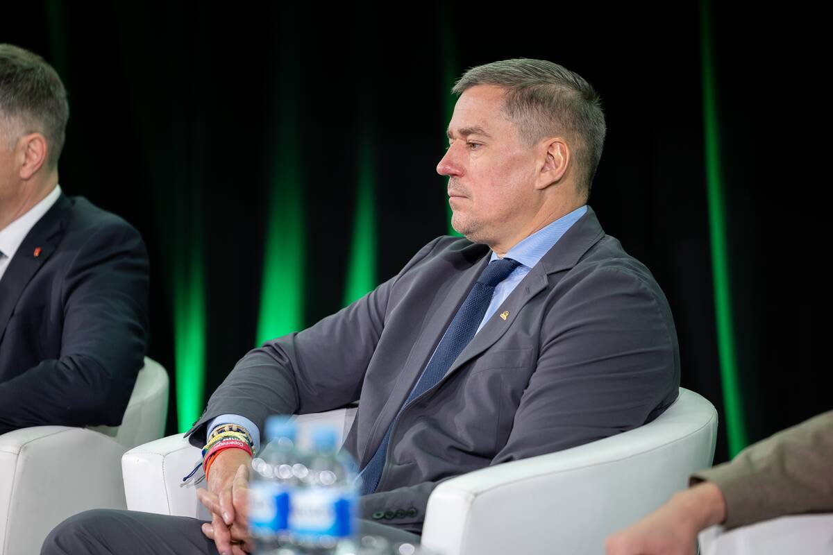 Forumas-diskusija „Maisto rezervas: kur baigiasi valstybės ir prasideda verslo atsakomybė?“