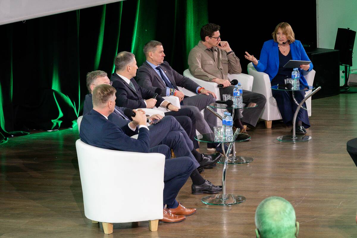 Forumas-diskusija „Maisto rezervas: kur baigiasi valstybės ir prasideda verslo atsakomybė?“