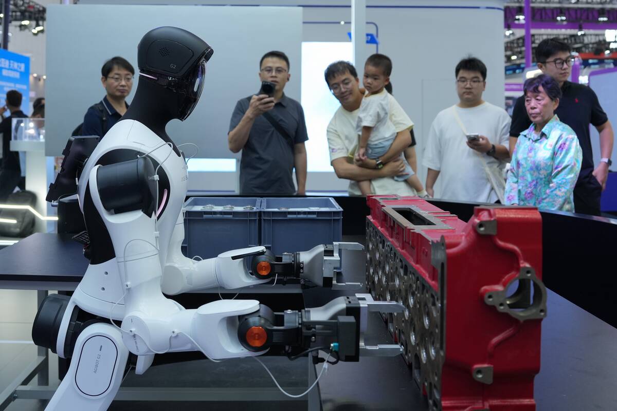 Lyderė: pernai Kinija savo pramonėje įdiegė 354 tūkst. robotų, o tai yra 20 proc. daugiau nei iki tol, ir dabar šioje šalyje yra 59 proc. visų pasaulyje įdiegtų robotų.