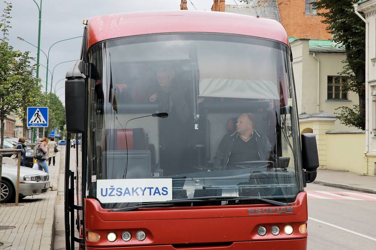 Tradicijos: Šilutės savivaldybės valdininkai laikosi tradicijų ir kiekvienais metais kur nors keliauja.