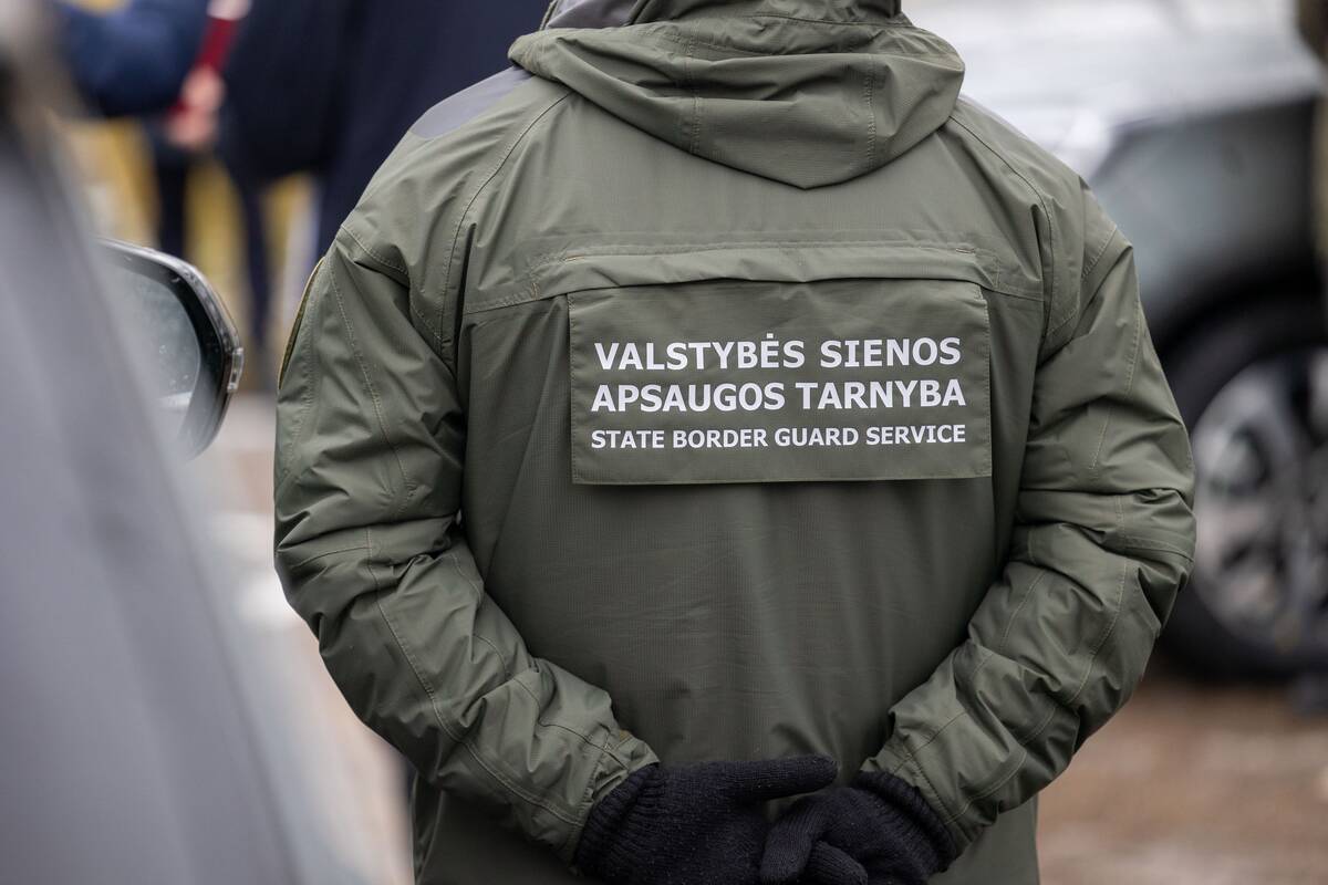 
<span>Pasvalio autobusų stotyje pasieniečiai sulaikė du neteisėtus migrantus</span>
