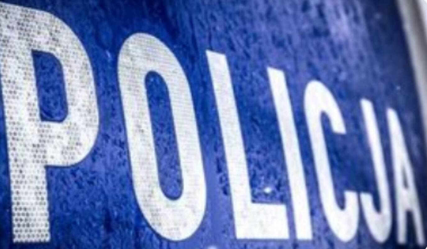 
<span>Po virtinės išpuolių peiliu Lenkijos mokyklose dislokuota daugiau kaip 20 tūkst. policininkų</span>
