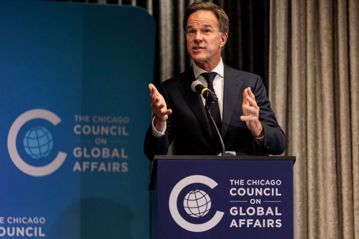 
<span>Rutte: po smūgių Juodojoje jūroje NATO  koreguos gynybą</span>
