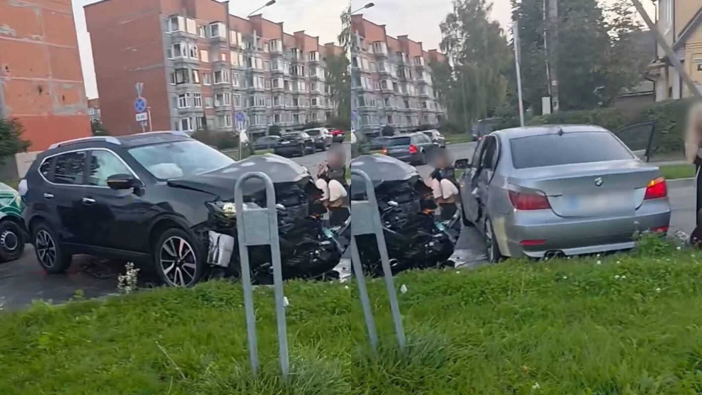 
<span>Iš avarijos vietos uostamiestyje išvežtos dvi vairuotojos</span>
