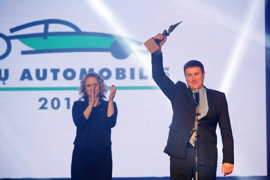 "Metų automobilio 2016" konkursą laimėjo "Opel Astra"