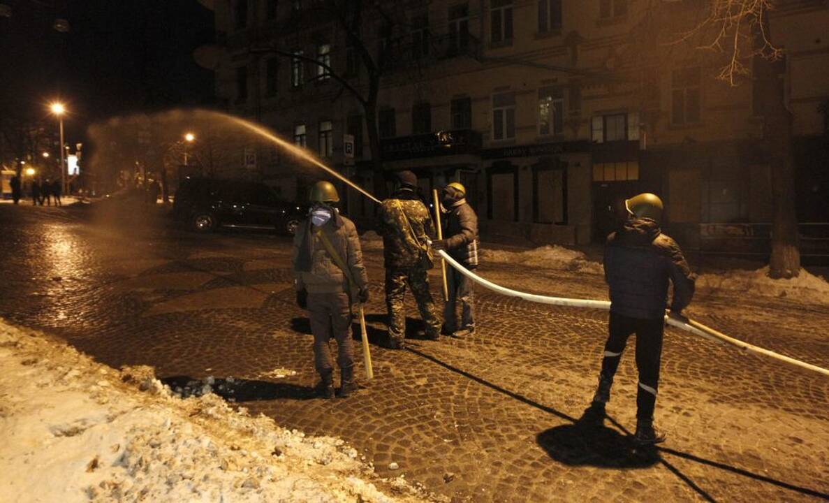 Kijeve protestuotojai užėmė teisingumo ministerijos pastatą
