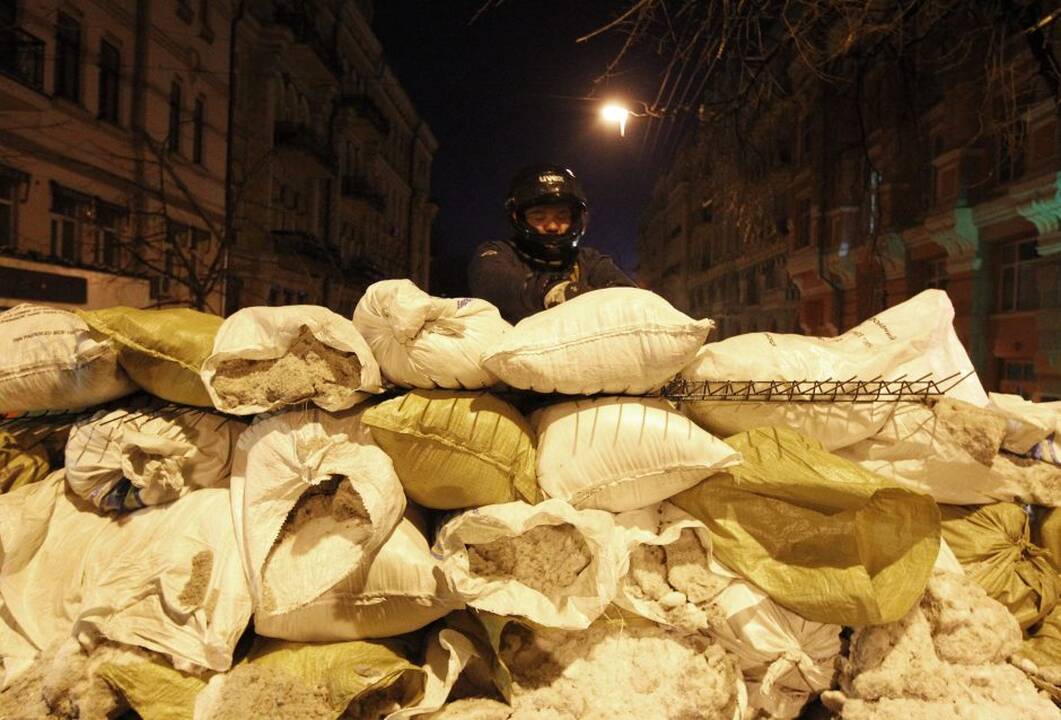 Kijeve protestuotojai užėmė teisingumo ministerijos pastatą
