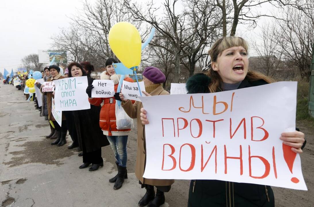 Protestų banga: nuo Sevastopolio iki Sankt Peterburgo