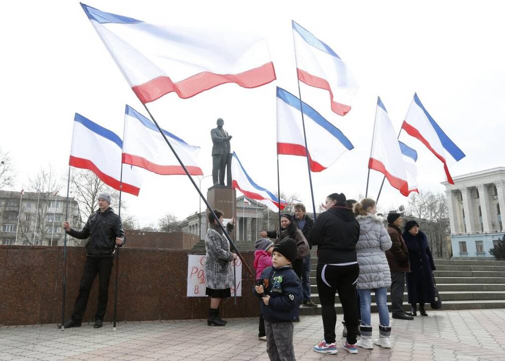 Protestų banga: nuo Sevastopolio iki Sankt Peterburgo