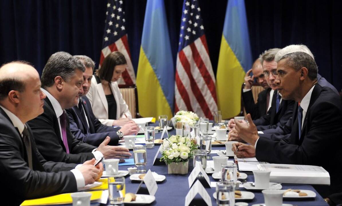 Petro Porošenka ir Barackas Obama susitiko Varšuvoje