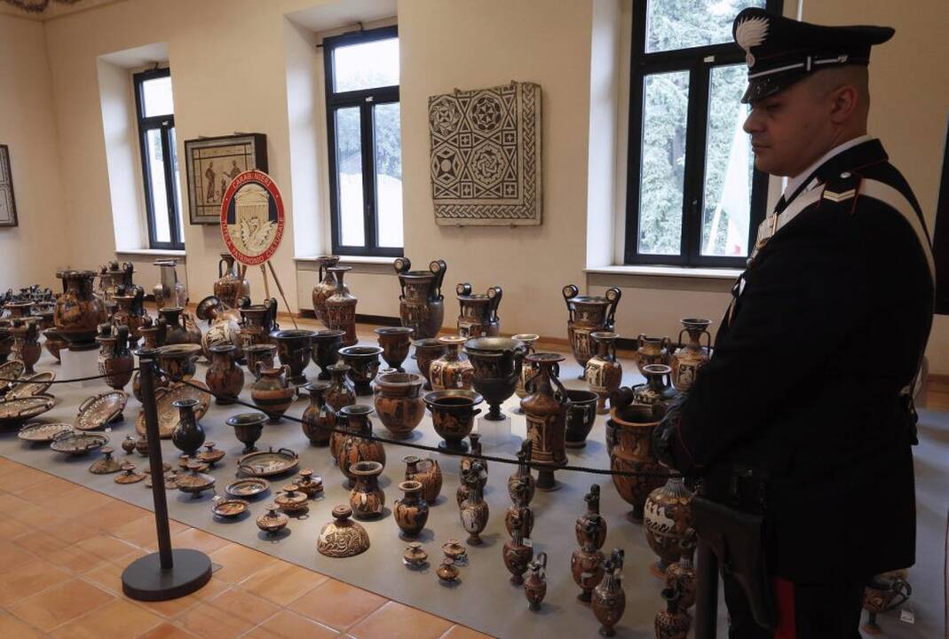 Konfiskuotas rekordiškai didelis archeologinių vertybių grobis