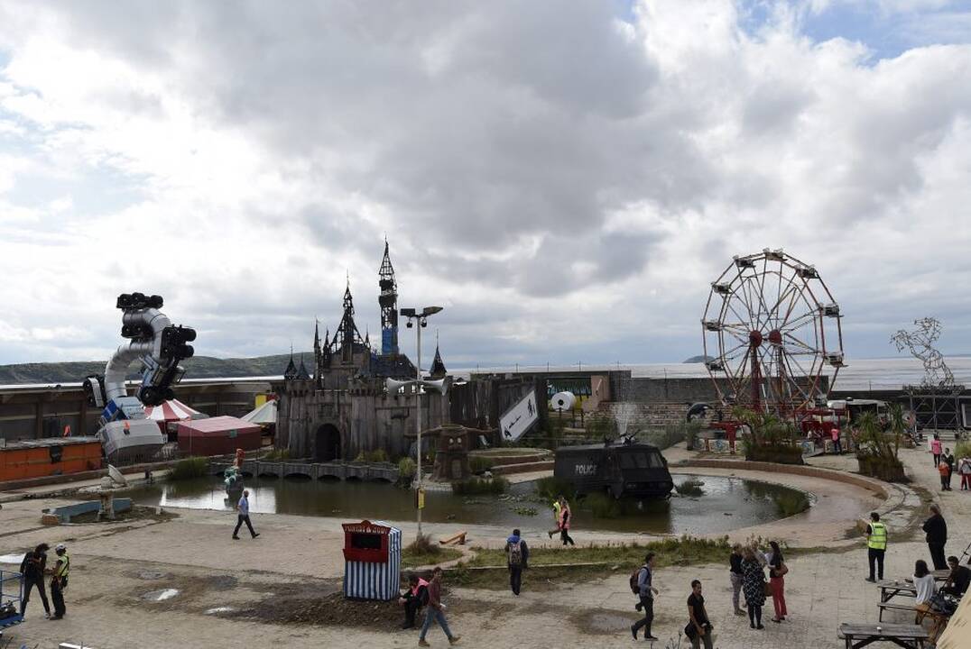 Disneilendo parodija „Dismaland“