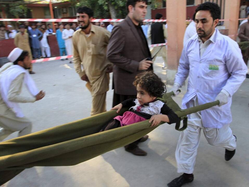 Žemės drebėjimas Indijoje, Pakistane ir Afganistane