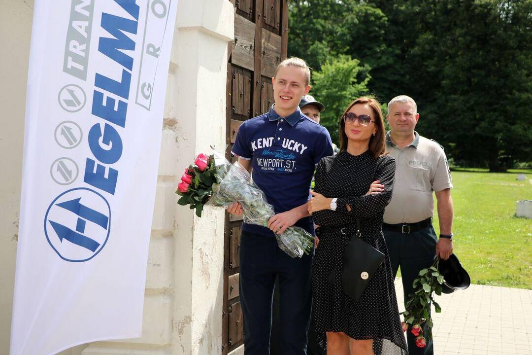 Policijos pareigūnų apdovanojimai