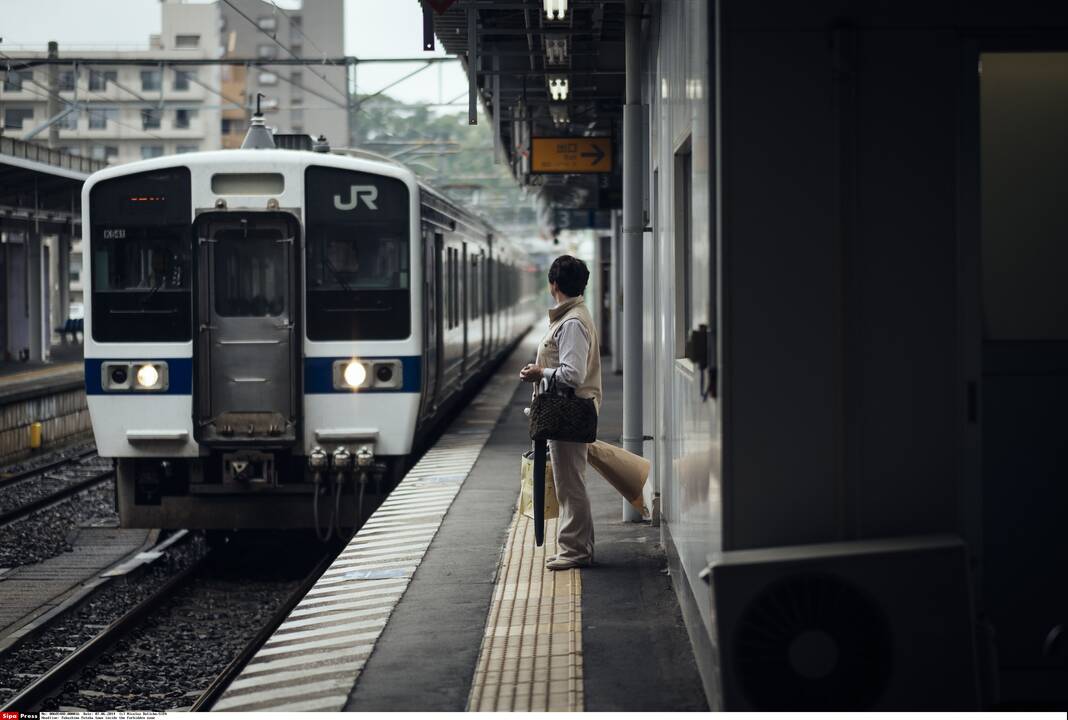 Retas nusikaltimas Japonijoje: traukinyje peiliu mirtinai sužalotas vyras