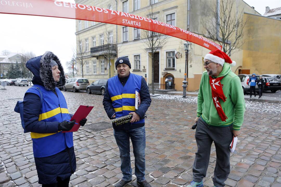 Padovanok senjorams Kalėdas 2018