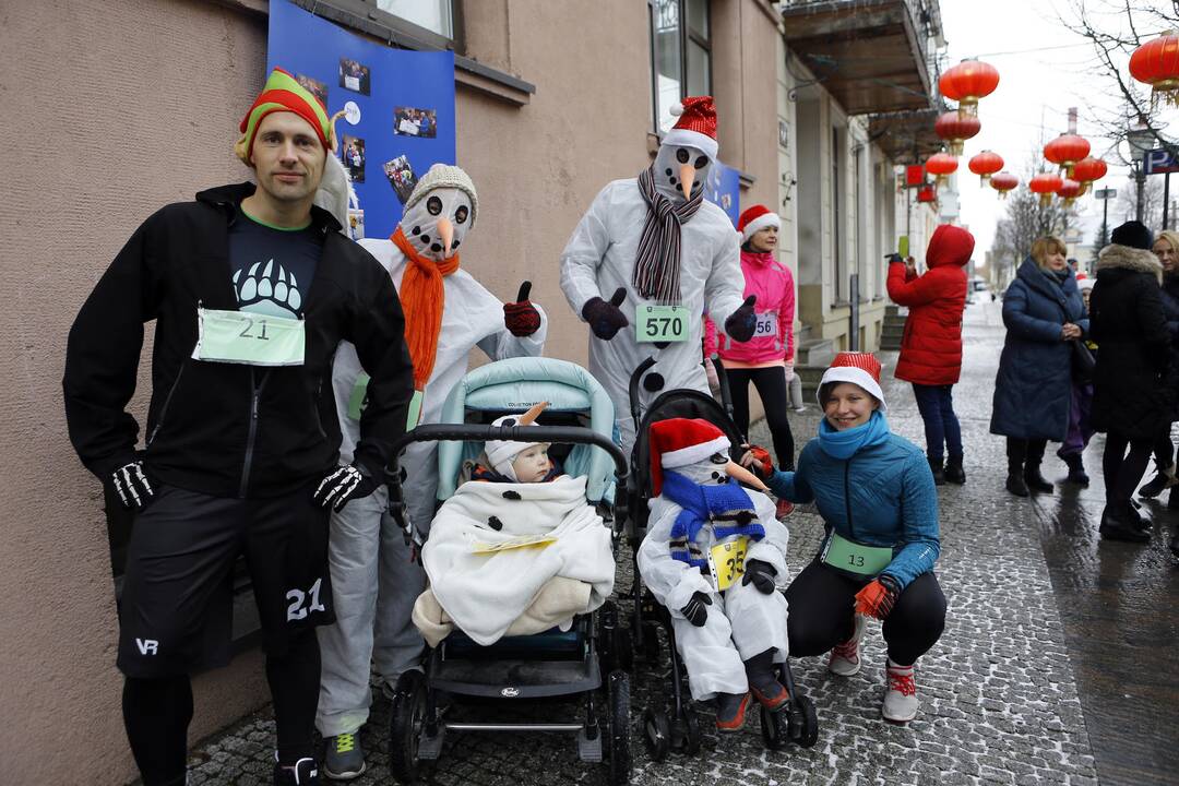 Padovanok senjorams Kalėdas 2018