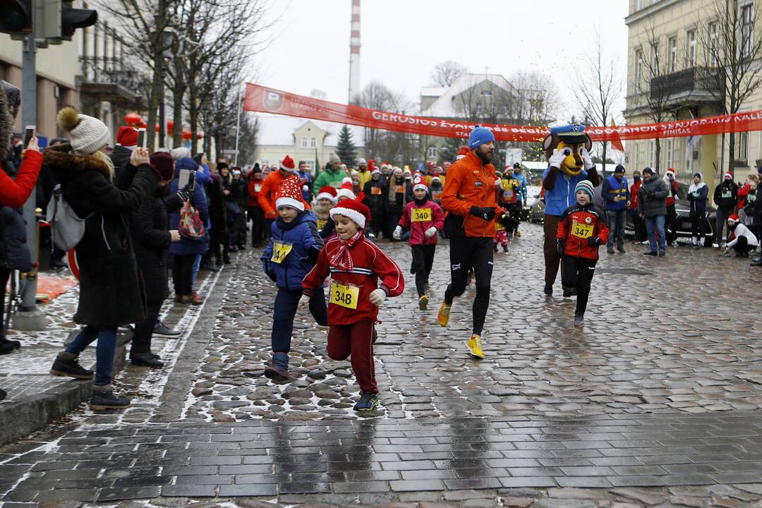 Padovanok senjorams Kalėdas 2018