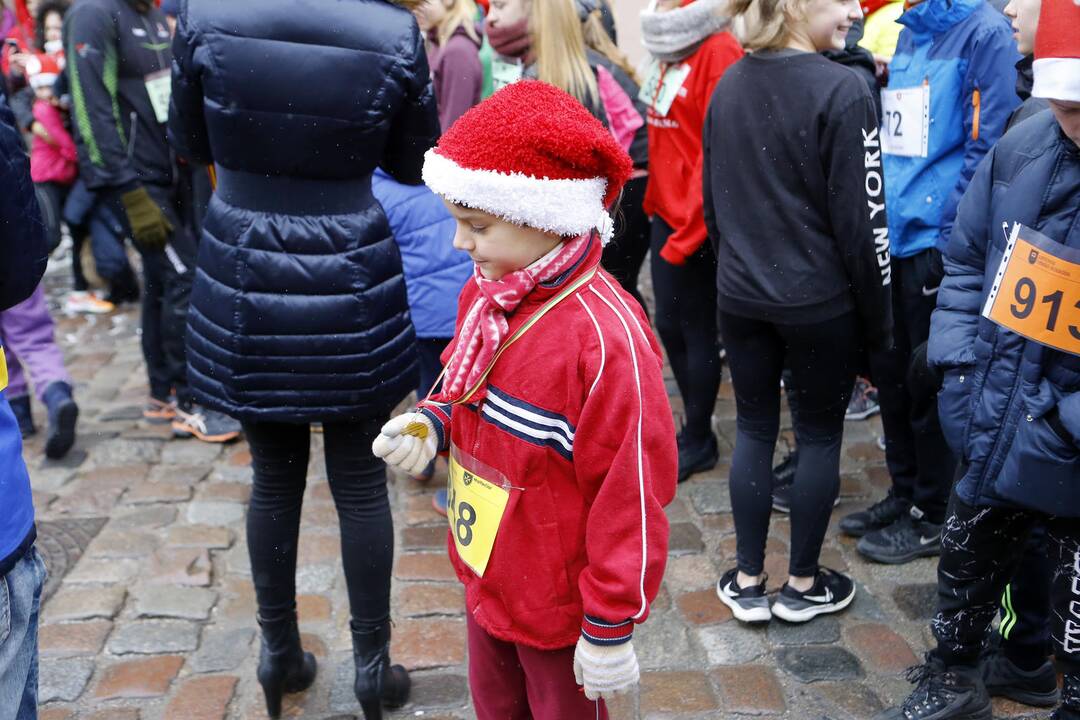 Padovanok senjorams Kalėdas 2018