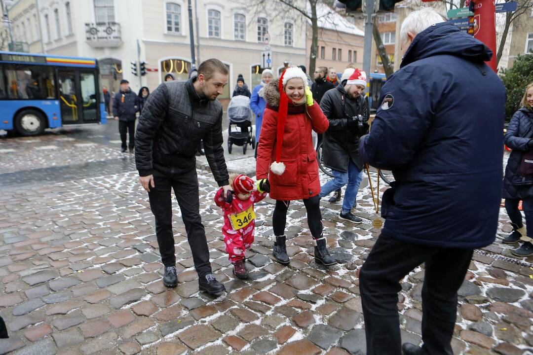 Padovanok senjorams Kalėdas 2018