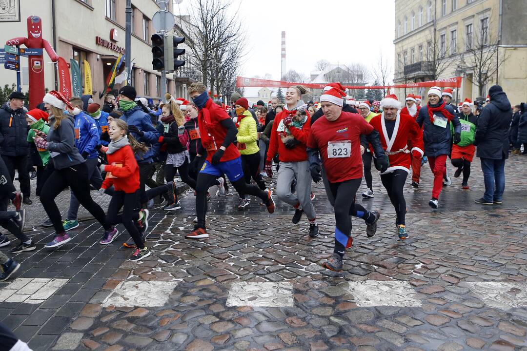 Padovanok senjorams Kalėdas 2018