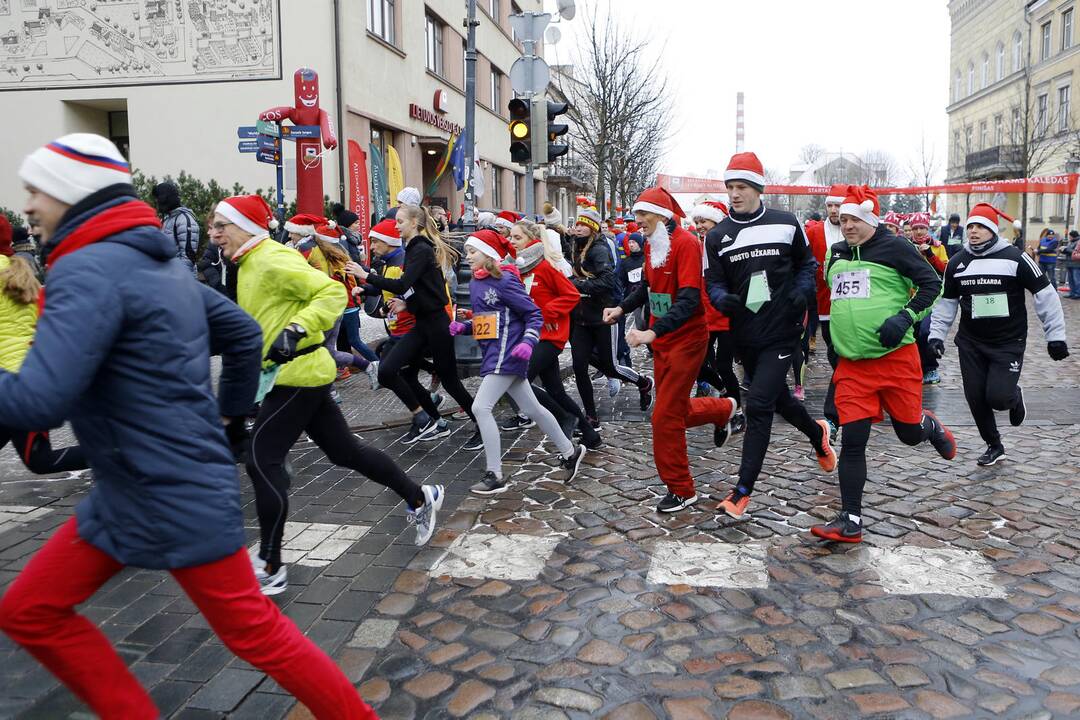 Padovanok senjorams Kalėdas 2018