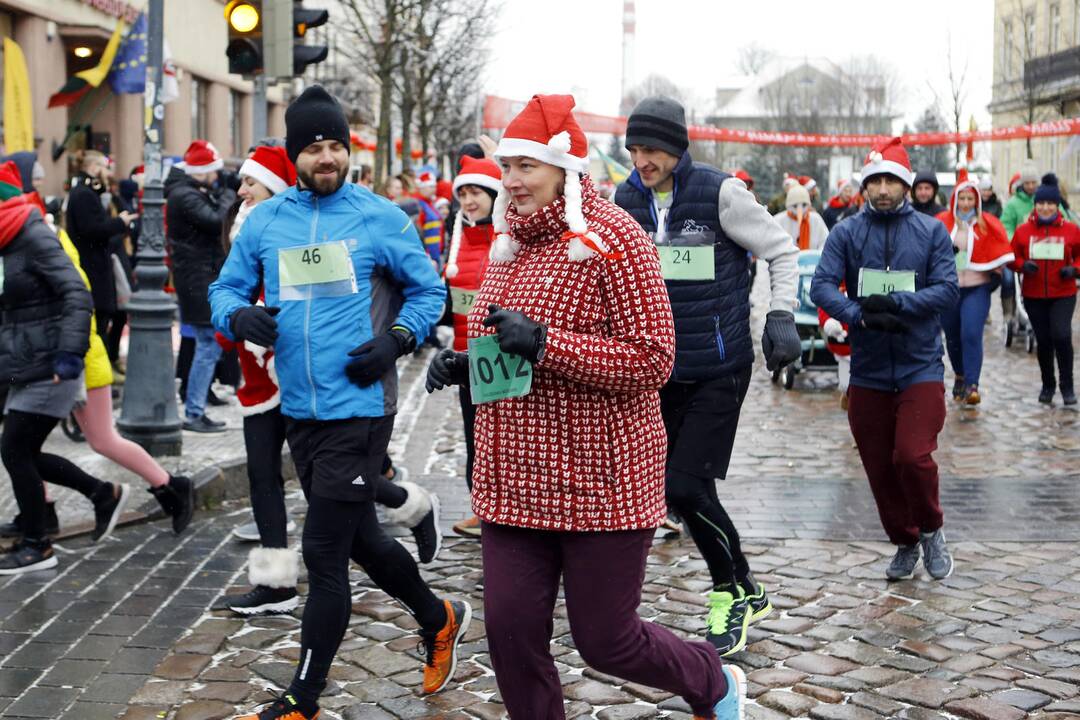 Padovanok senjorams Kalėdas 2018