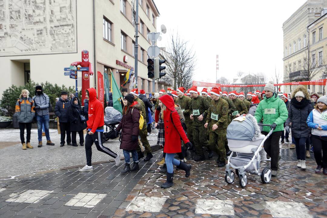 Padovanok senjorams Kalėdas 2018