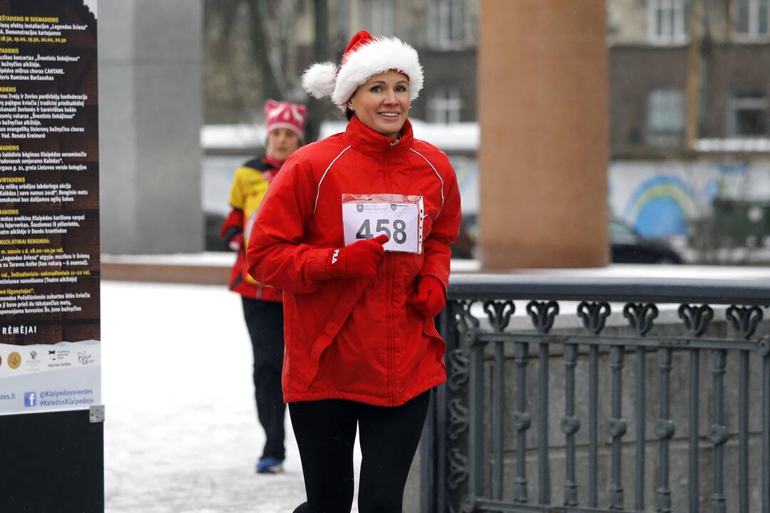 Padovanok senjorams Kalėdas 2018