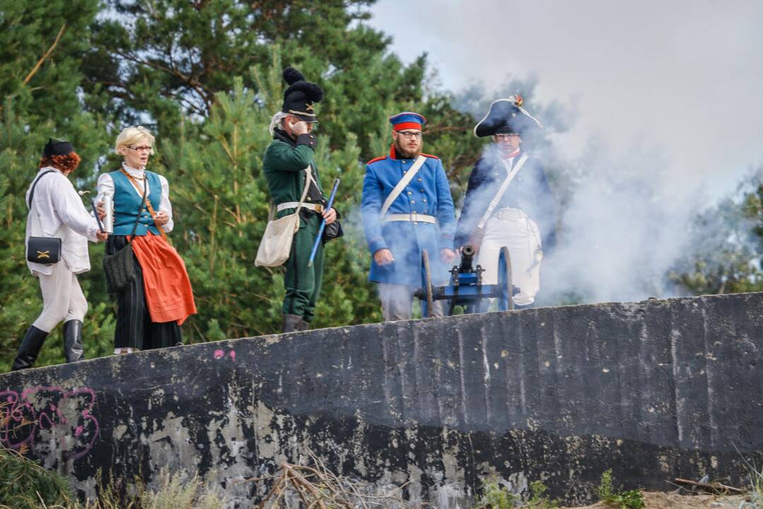 Napoleonmečio rekonstruktoriai
