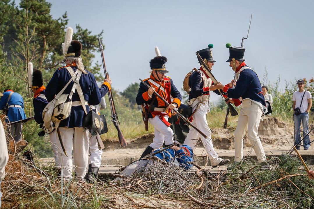 Napoleonmečio rekonstruktoriai
