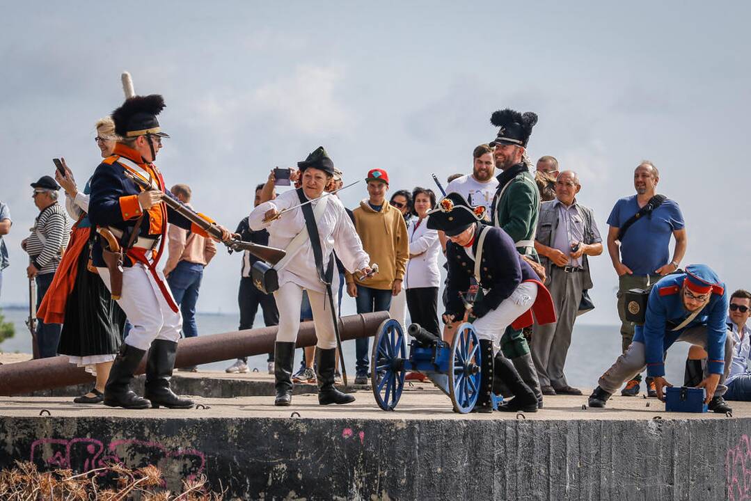 Napoleonmečio rekonstruktoriai