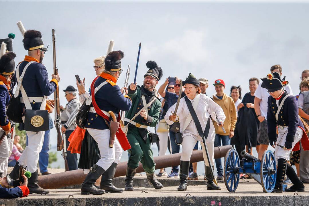 Napoleonmečio rekonstruktoriai