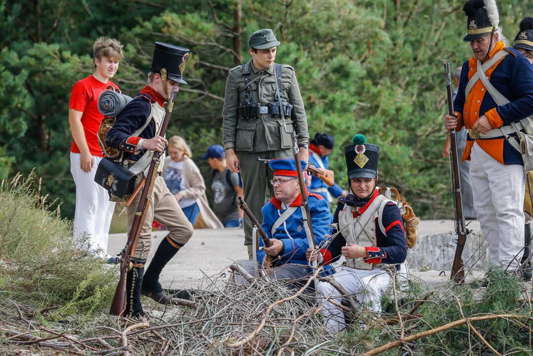 Napoleonmečio rekonstruktoriai