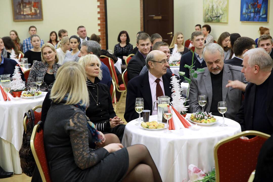 Išrinkti geriausi KU sportininkai