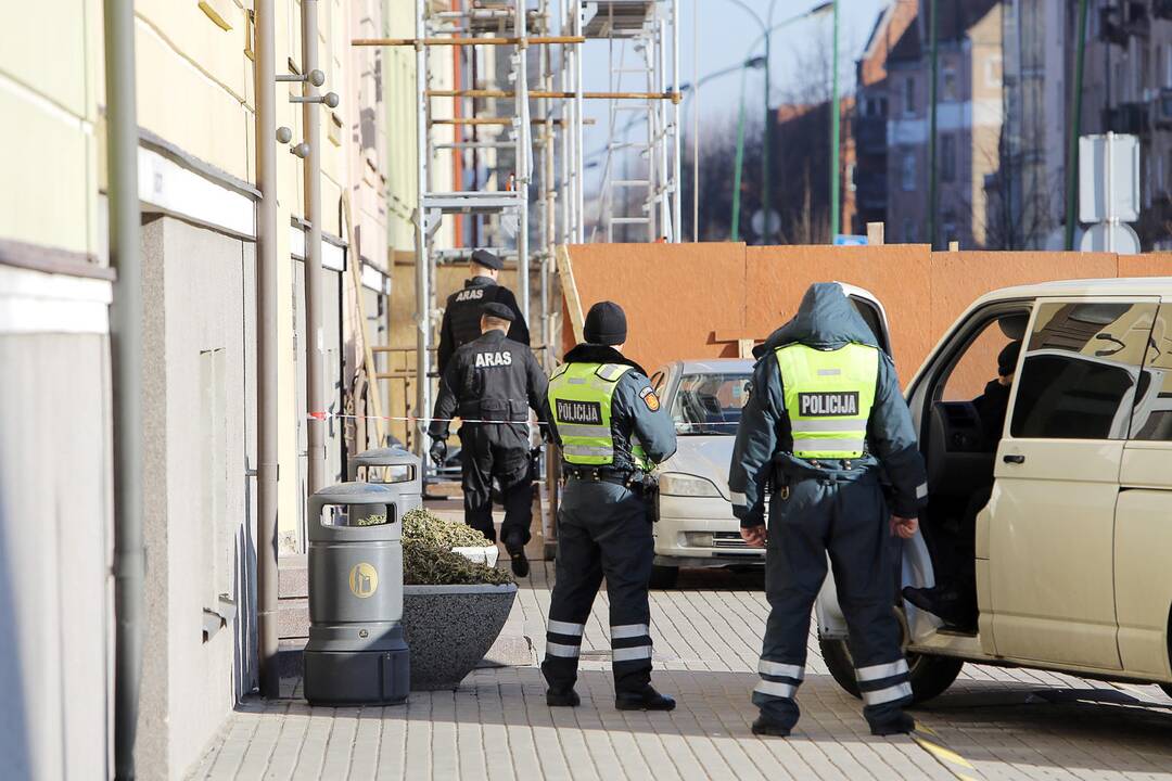 Pagrasinta susprogdinti Klaipėdos savivaldybę