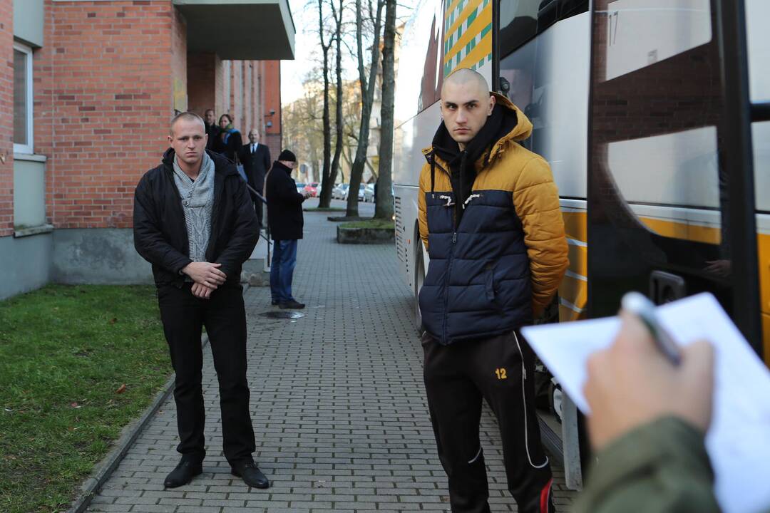 Pusšimtis naujokų iš Klaipėdos išvažiavo tarnauti Lietuvai