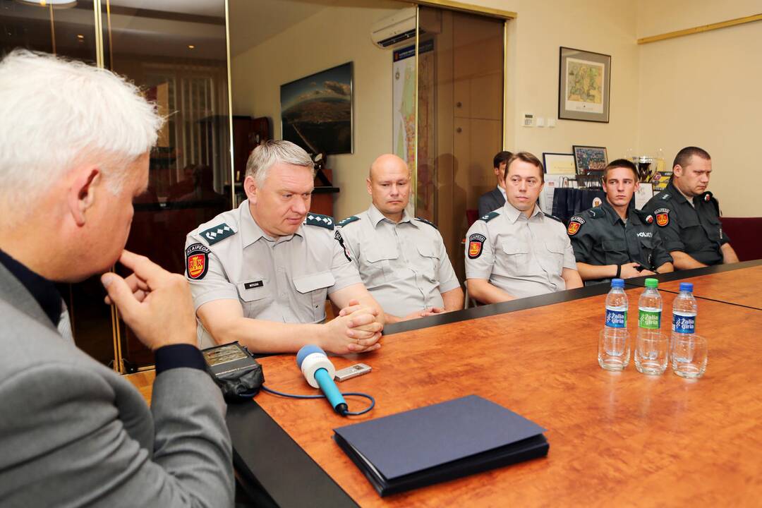 Meras padėkojo policininkams