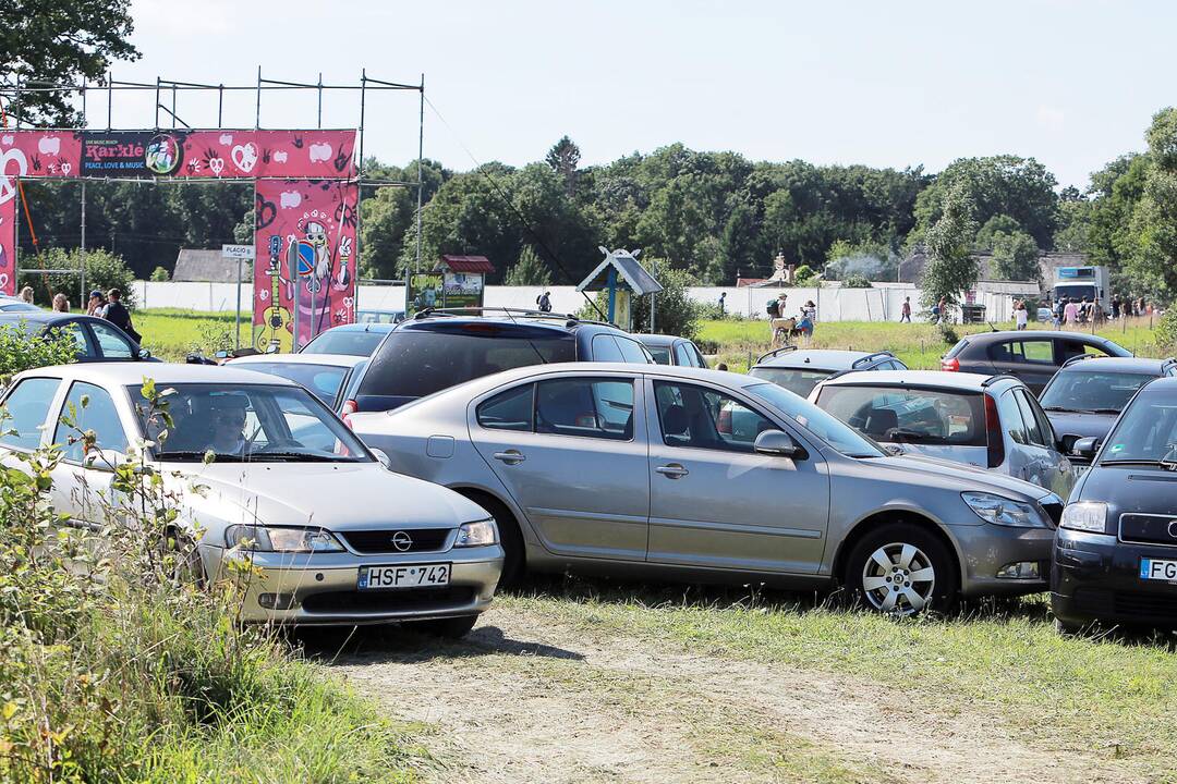 Įsibėgėja Karklės festivalis 