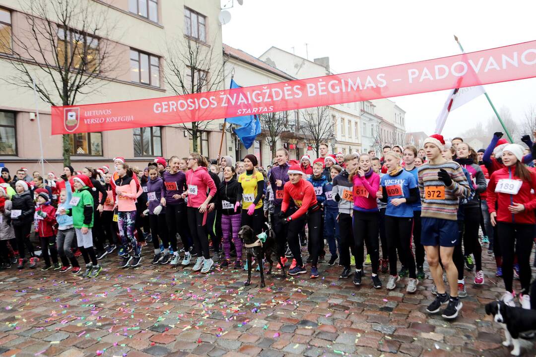 Kalėdinis bėgimas "Padovanok senjorams Kalėdas"