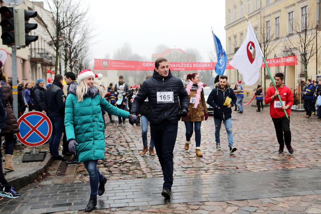 Kalėdinis bėgimas "Padovanok senjorams Kalėdas"