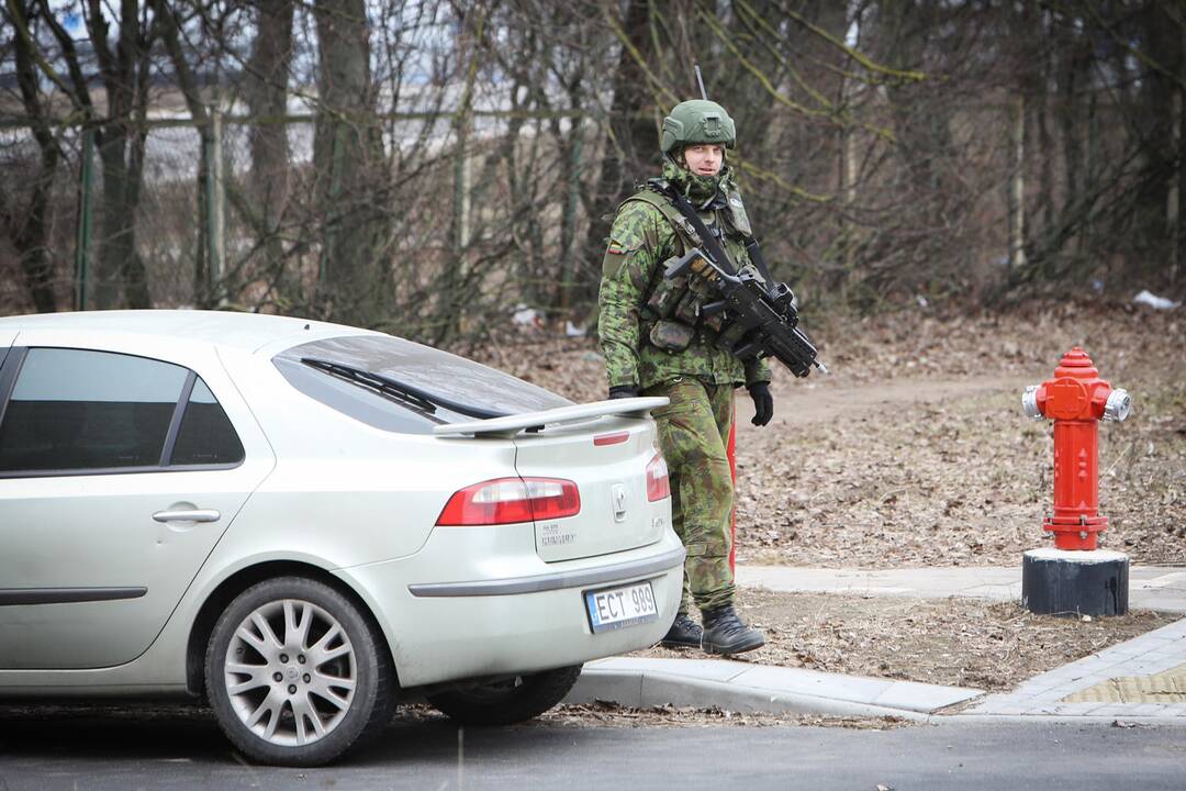 Karinės pratybos "Žaibo kirtis"