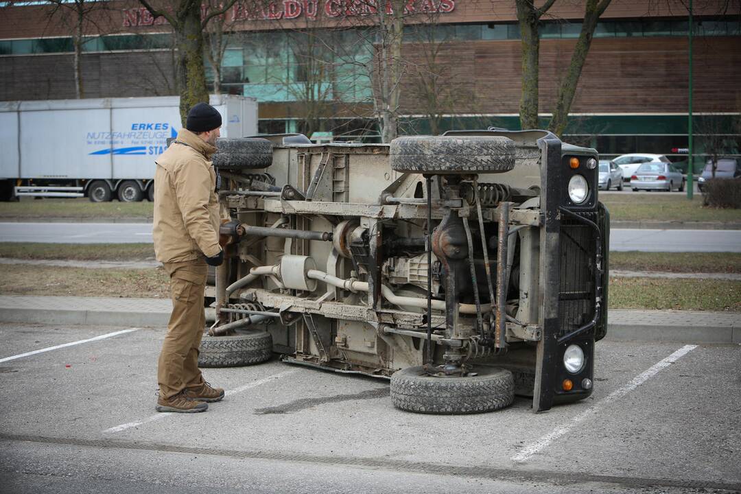 Karinės pratybos "Žaibo kirtis"