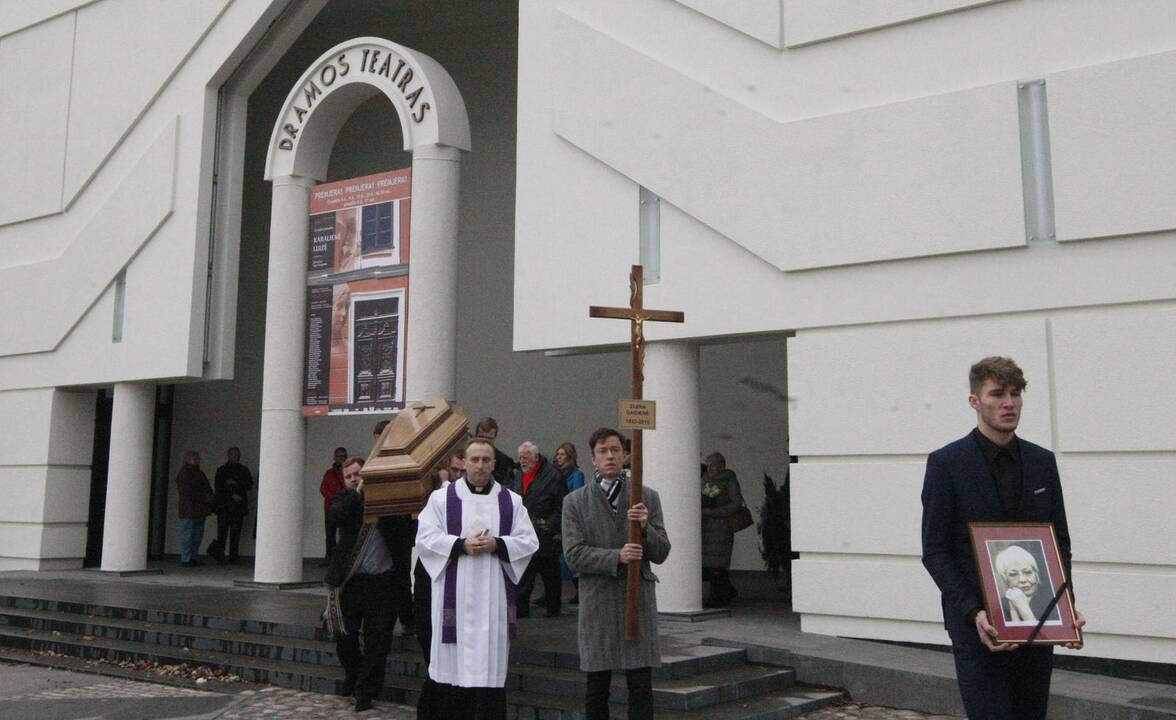 Elenos Gaigalaitės - Gaidienės laidotuvės
